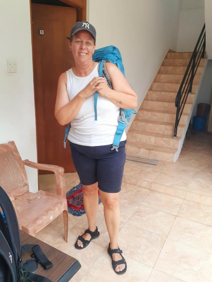 אנוראדפורה Emarald Holiday Homes מראה חיצוני תמונה